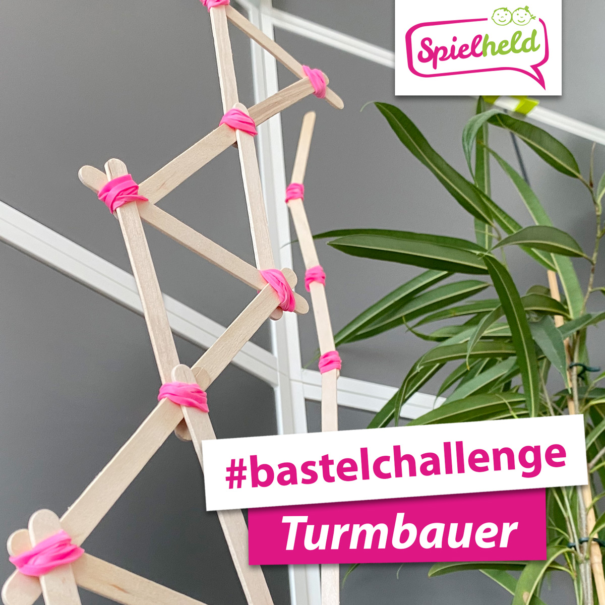 Turmbauer-Challenge: Baue einen Turm aus Holzstäbchen und Gummibändern!
